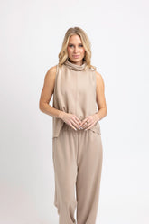 KARLIE SCUBA MOCK NECK SET