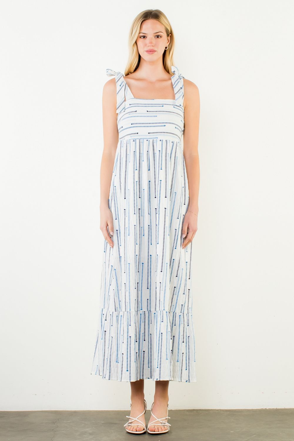 Thml Tie Strap Print Maxi Dress Thml Tie Strap Print Maxi Dress