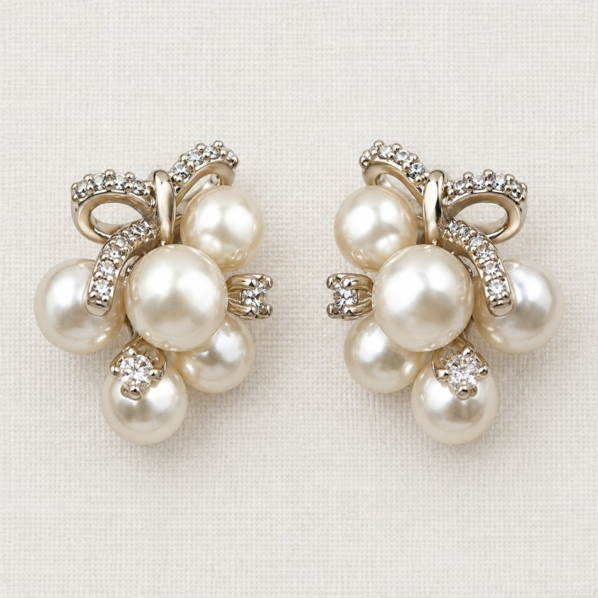 ELLEMADERA ZIRCONIA GRAPE CLUSTER & BOW DROP EARRI