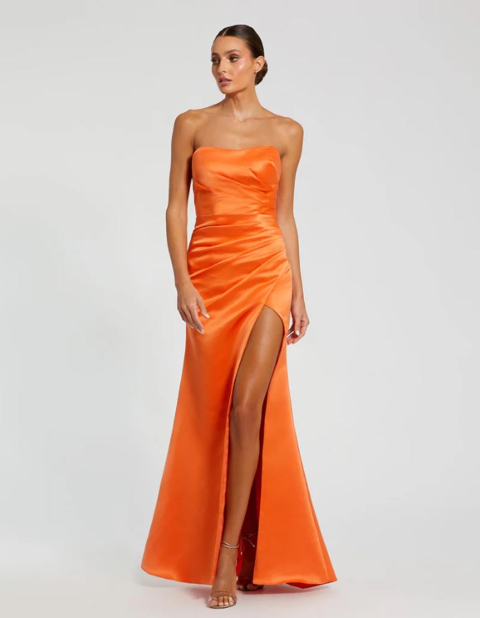 MAC DUGGAL STRAPLESS GOWN