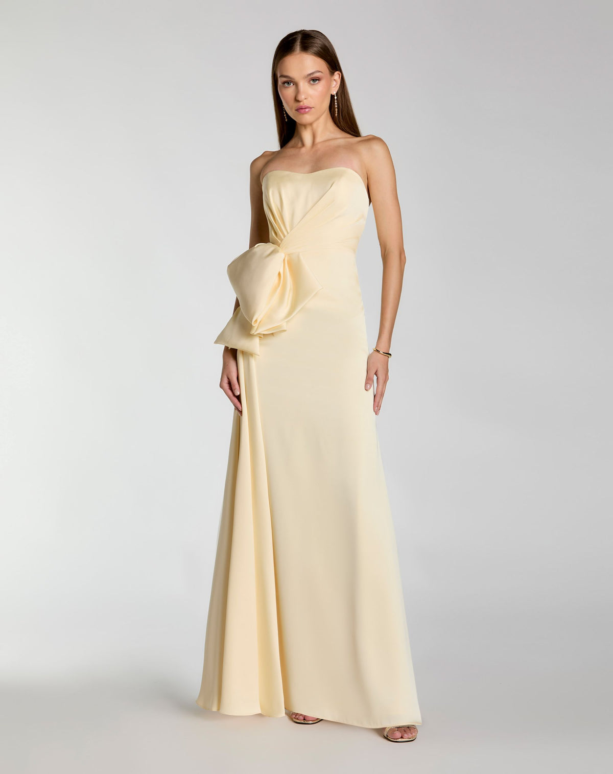 MAC DUGGAL STRAPLESS SIDE BOW GOWN
