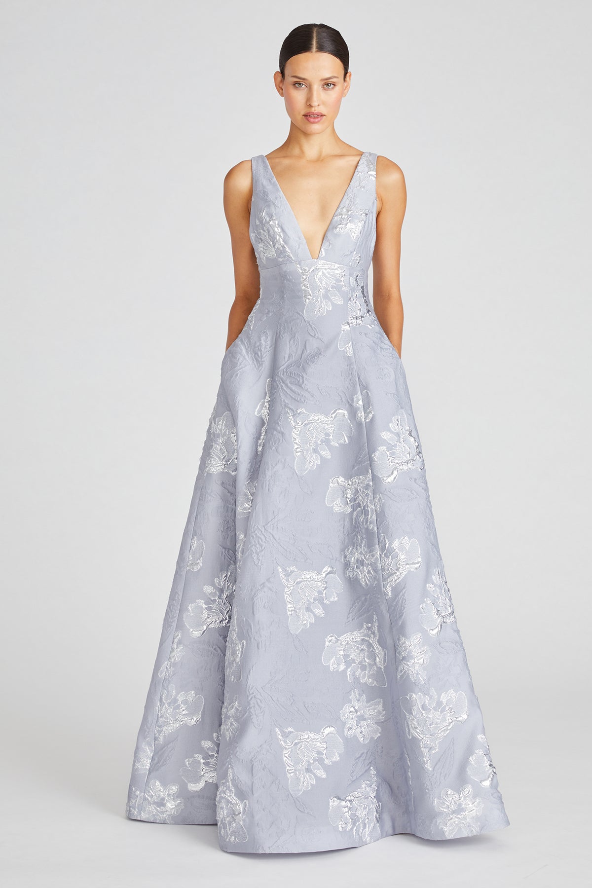 MONIQUE LHUILLIER MADELINE JACQUARD GOWN