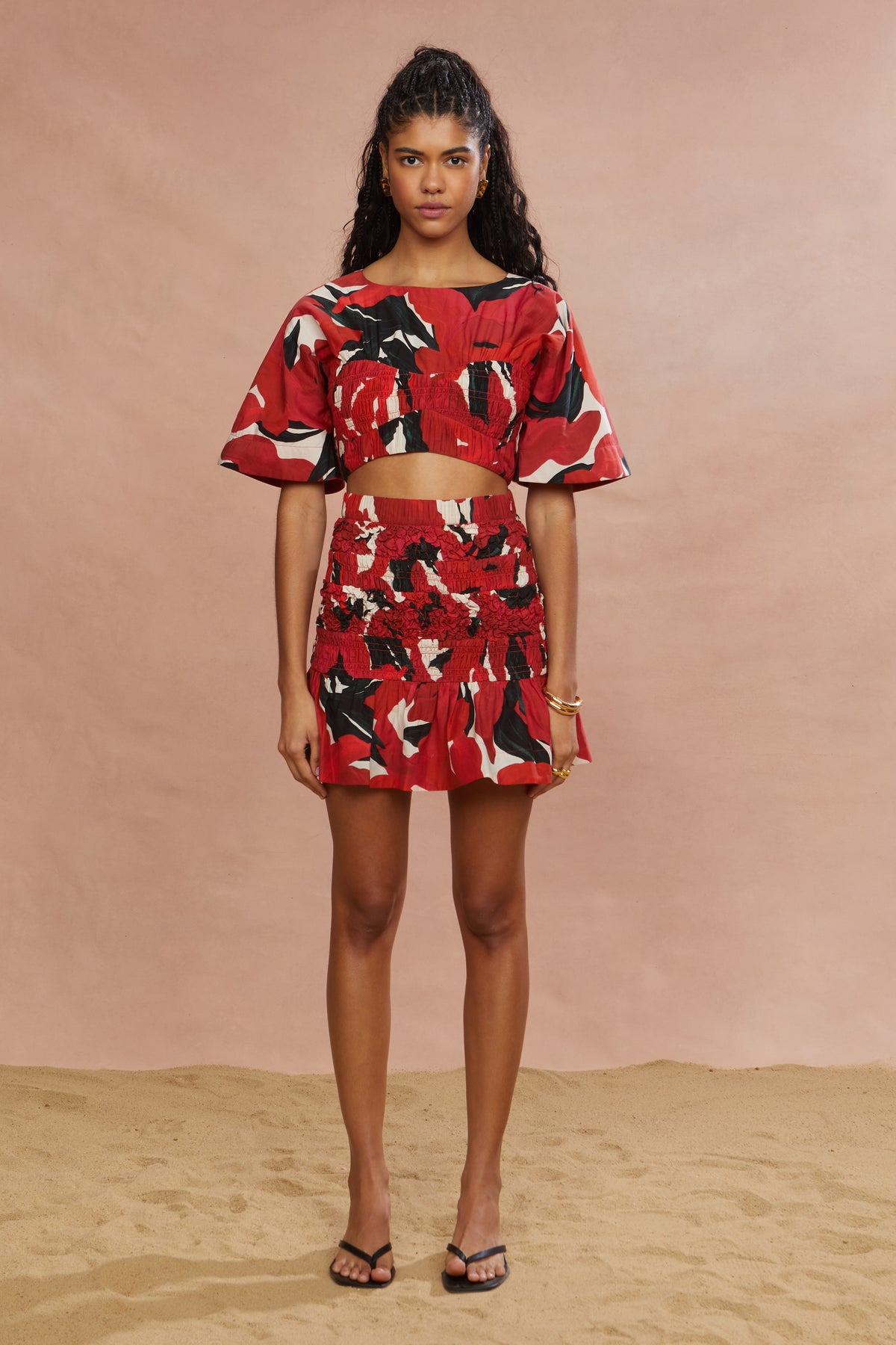 AMUR ELLE SMOCKED CROP TOP