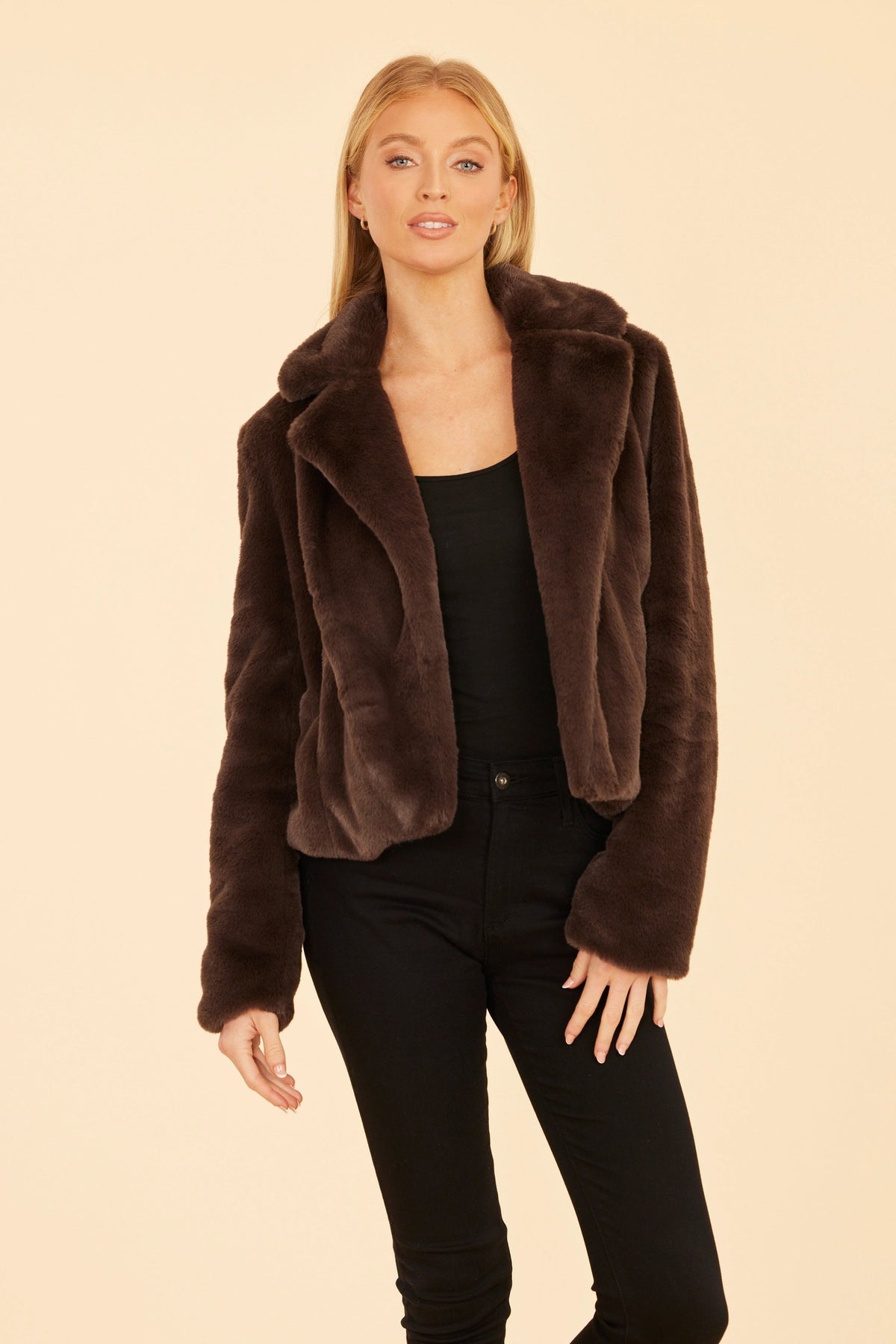 DOLCE CABO FUR COAT