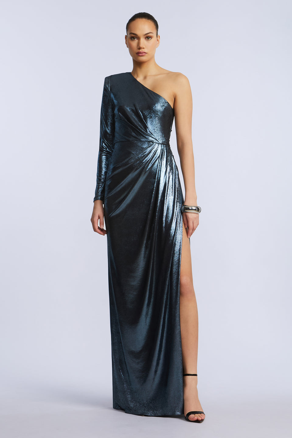 BCBG STRONG SHOULDER GOWN
