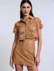 BCBGMAXAZRIA EYELET BUTTON DOWN POLO SHIRT