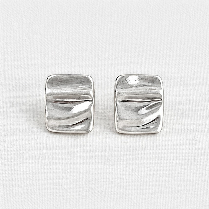 ELLEMADERA BRUSHED METAL GEOMETRIC SHAPE EARRING