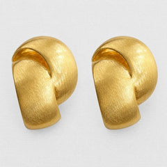 ELLEMADERA BRUSHED METAL GEOMETRIC HOOP AND STUD E