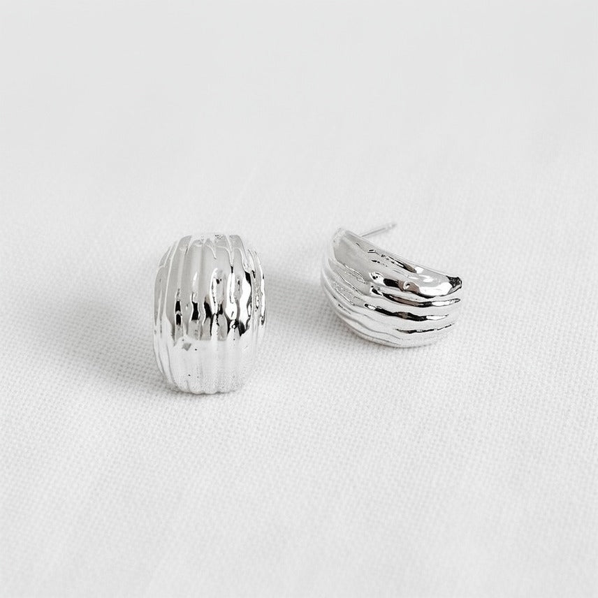 ELLEMADERA ARTISAN GEOMETRIC COLD STYLE DROP EARRI