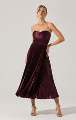 Astr The Label Ascella Dress in Purple - Size L Astr The Label Ascella Dress in Purple - Size L