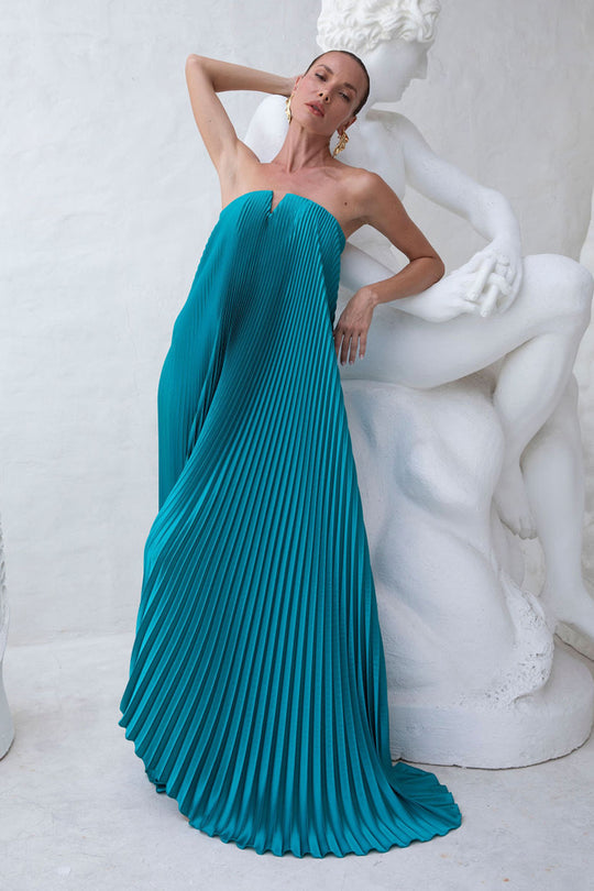 L'IDEE BLACK TIE PLEATED GOWN