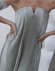 L'IDEE BLACK TIE PLEATED GOWN