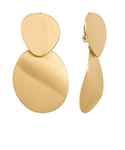 GS SATIN METAL OVAL DANGLE CLIP EARRINGS