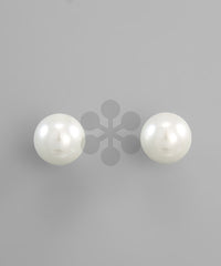 GS PEARL STUD EARRING