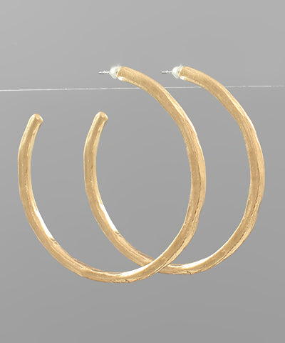 GS 55MM HAMMERED HOOP EARRING
