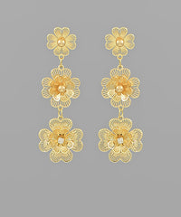 GS CRYSTAL 3 FLOWER DROP EARRING