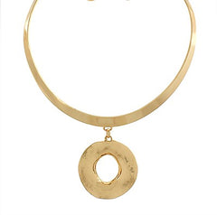 GS CIRCLE PENDANT CHOKER