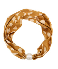GS PEARL AND SCARF NECKLACE