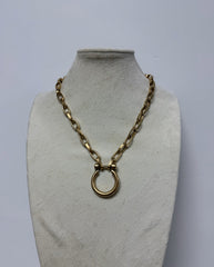 YOCHI CHAIN W/ HORSESHOE NECKLACE