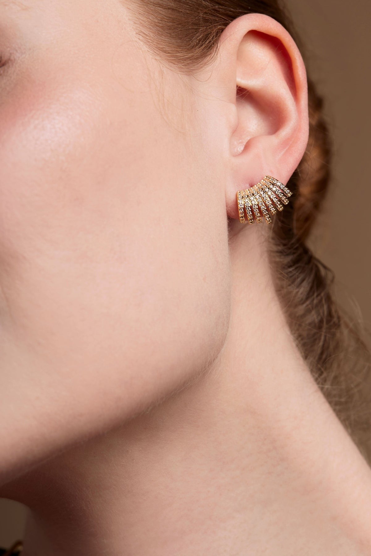 RHO SUNBEAM PAVE EARRING