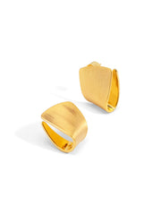 RHO FOLDED SQUARE STUD