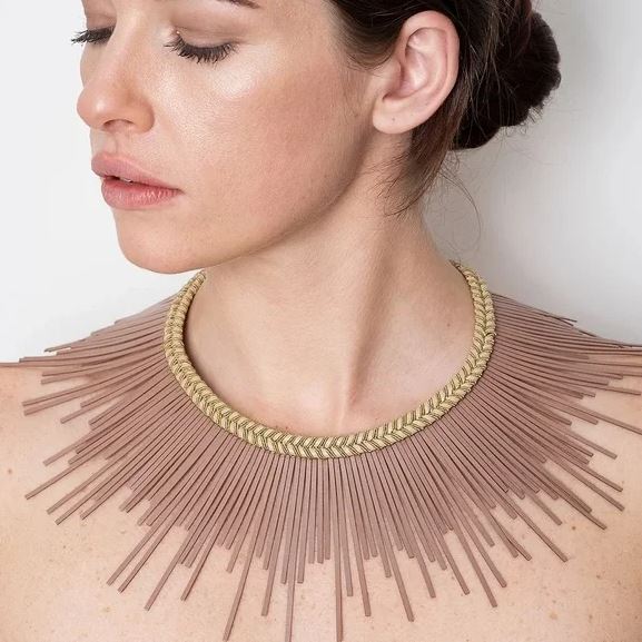 LEYLA GANS STARBURST NECKLACE