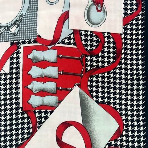 GERMAN FUENTES NECK SCARF